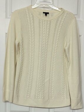 Talbots Cream Color Cable Knit Lambswool Blend Crew Neck Sweater Neutral Sz M